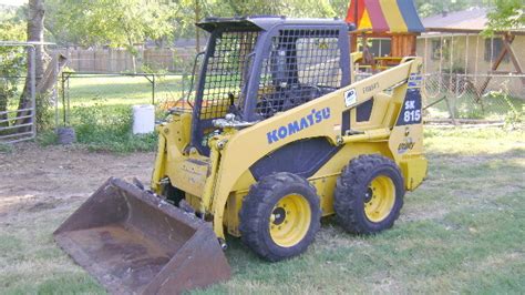 komatsu sk815 skid steer specs|SK 815 .